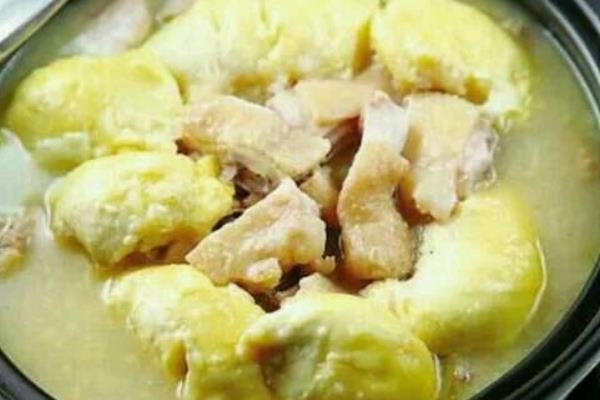 鸡肉炖什么最补 鸡肉用什么炖最好