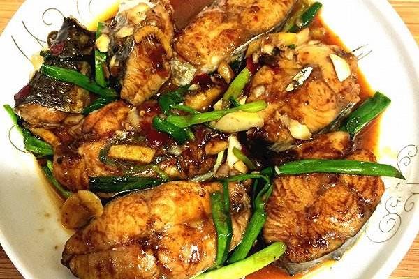 黄唇鱼市场价格多少钱一斤 黄唇鱼为什么那么贵