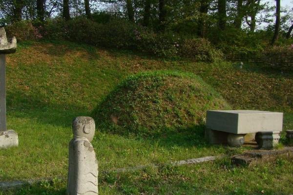 墓地风水怎么看 墓地风水口诀