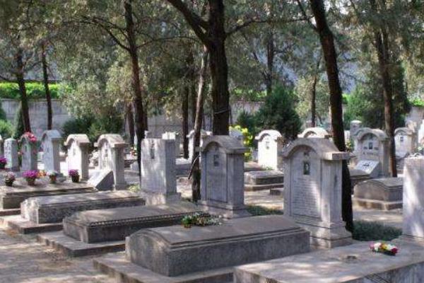 墓地风水怎么看 墓地风水口诀