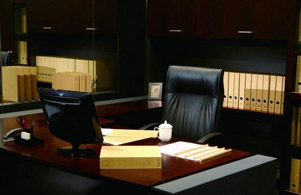 办公桌摆放风水正确图 办公室座位风水图