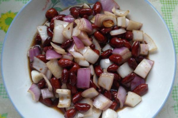 洋葱怎么剥 为什么吃洋葱会放屁