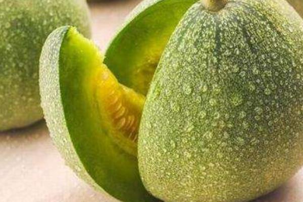 葡萄和香瓜能一起吃吗 芒果和香瓜能一起吃吗