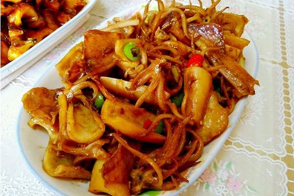 干鱿鱼怎么泡发(泡多久) 干鱿鱼不用碱怎么泡发