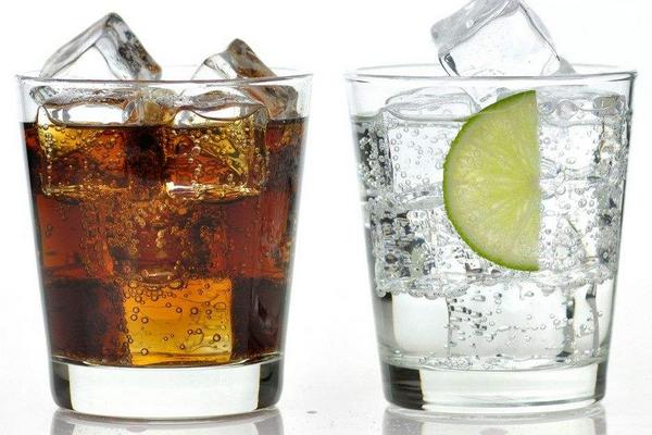 一瓶饮料一般多少毫升 一个月不喝饮料会瘦吗