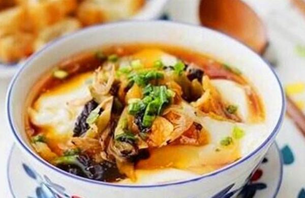 豆腐脑和鸡蛋可以一起吃吗 吃豆腐脑降火吗