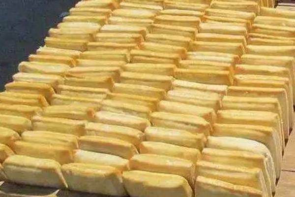 新鲜豆腐怎么晒豆腐干 豆腐干是怎么做出来的