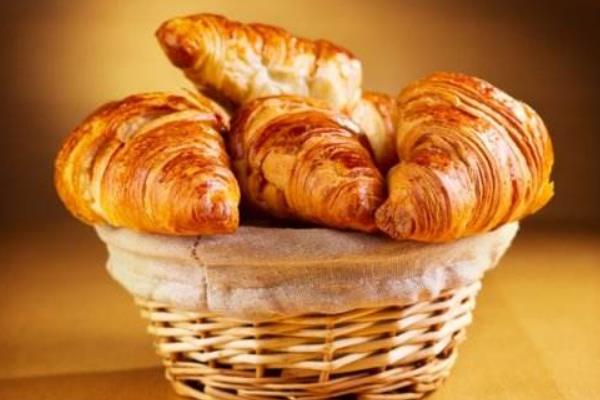 面包成本怎么算 面包和蛋糕哪个好做