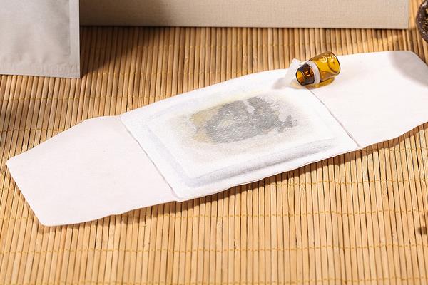 艾灸贴的功效与作用 艾灸贴怎么用