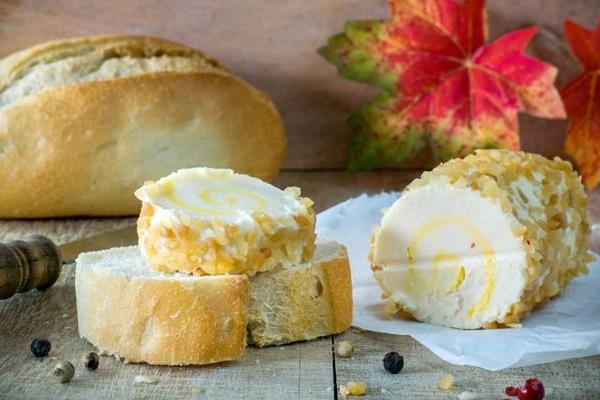 奶酪怎么保存不会坏?冷冻还是冷藏?