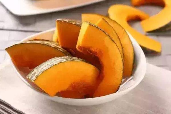 大闸蟹吃了不能吃什么水果,相克的蔬菜有哪些