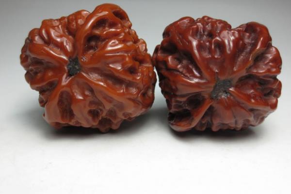 文玩核桃价值在哪里,附鉴定标准