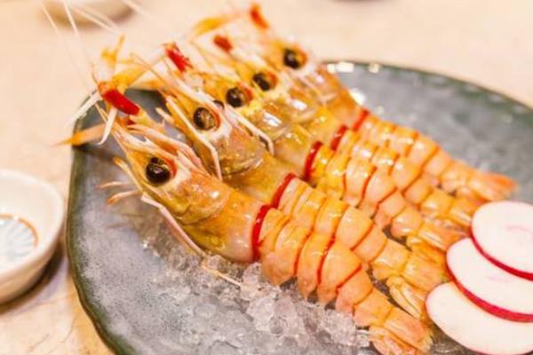 鳌虾和牡丹虾哪个贵?有什么区别?