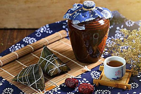 雄黄多少一斤(附功效与作用)