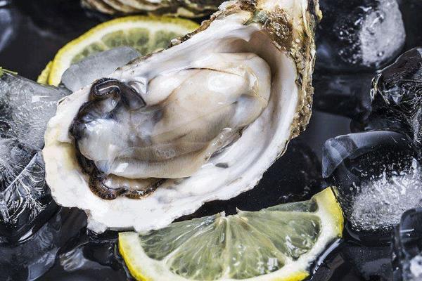 乳山生蚝几月份最肥,几月份上市,可以生吃吗?