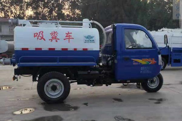 现在农村抽大粪挣钱吗(每次收费多少合适),抽大粪的小型机器多少钱