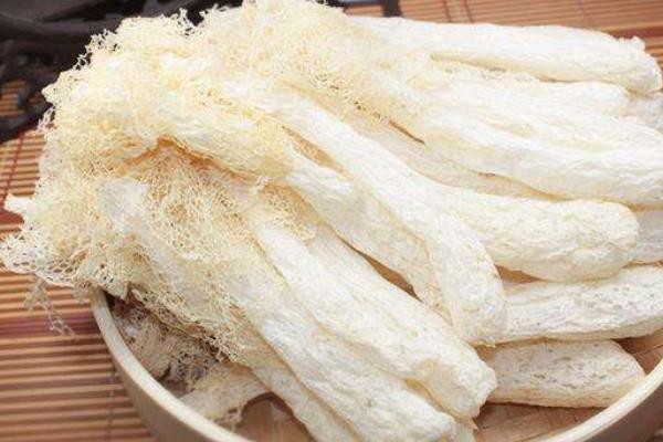 竹荪变成褐色还能吃吗,变黄或变黑还能吃吗