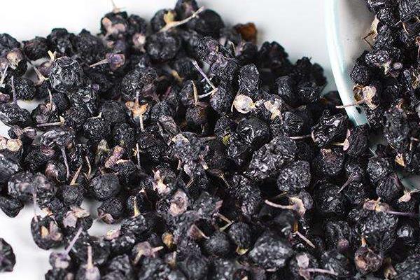 人工种植黑枸杞有害吗?种植黑枸杞和野生黑枸杞区别