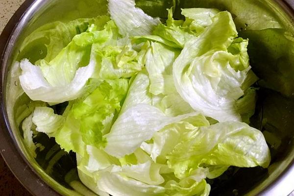 生菜打农药吗,吃前怎么洗怎么处理