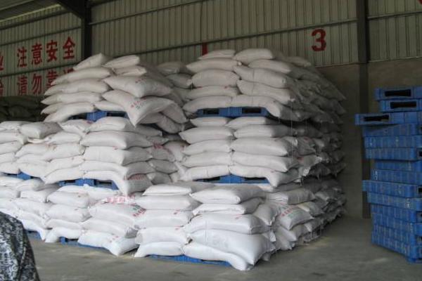 化肥生意一年能赚多少？好做吗？怎么不赊账？