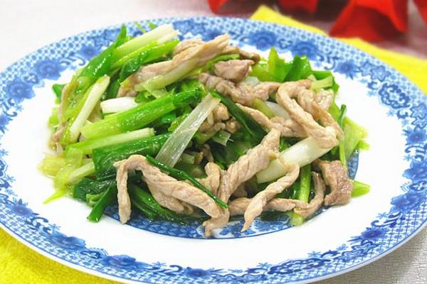 葱苗怎么做好吃,附葱苗功效作用与营养价值及禁忌