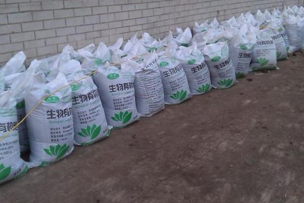 有机肥怎么这么难卖?为什么越来越多人不再用有机肥了?