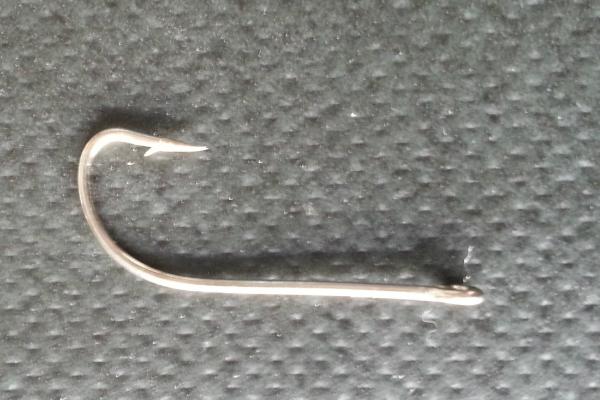 钓黄辣丁用几号白狐钩,6-8号钩均为适宜选择